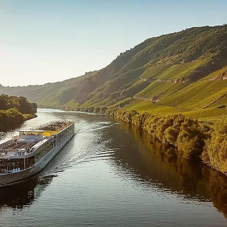 Mit Privaten Spabereich 贝恩卡斯特尔-屈斯