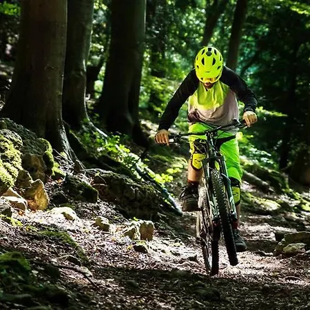 Mit Privaten Spabereich 贝恩卡斯特尔-屈斯